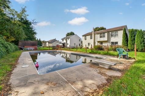 928 Liberty Street Belvidere NJ 07823