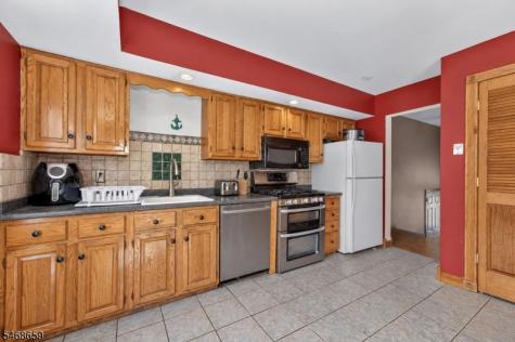 928 Liberty Street Belvidere NJ 07823