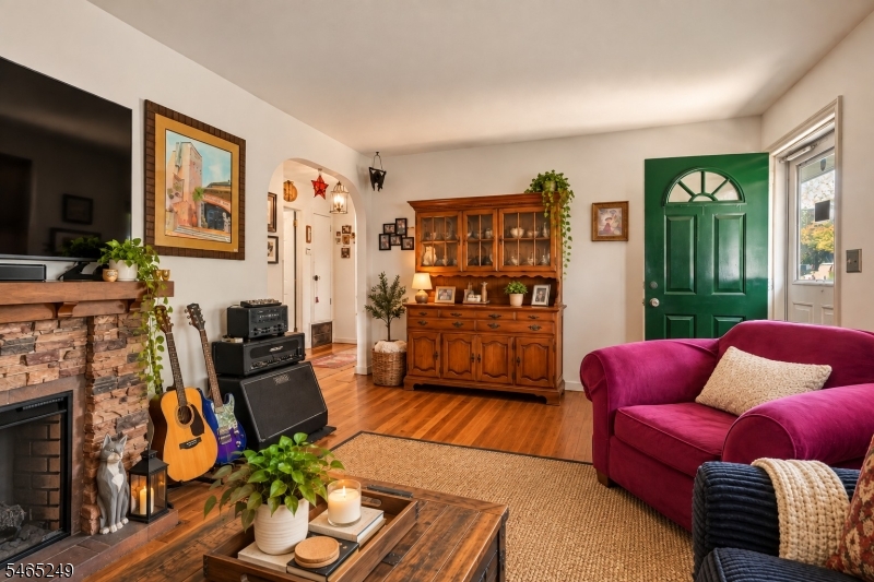 17 Bryant Avenue Bloomfield NJ 07003