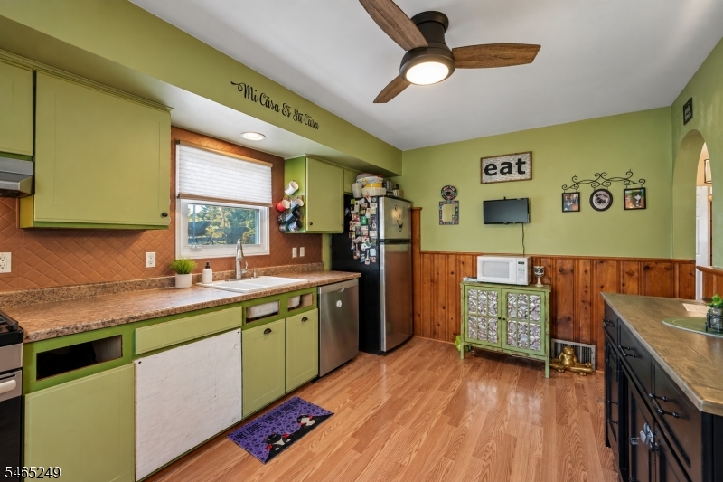 17 Bryant Avenue Bloomfield NJ 07003