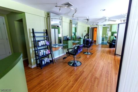 7 Wolfs Corner Road Green NJ 07860