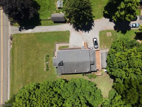 7 Wolfs Corner Road Green NJ 07860