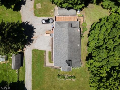 7 Wolfs Corner Road Green NJ 07860