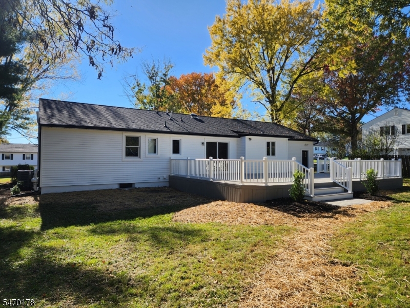 44 Slope Drive Mansfield NJ 07840
