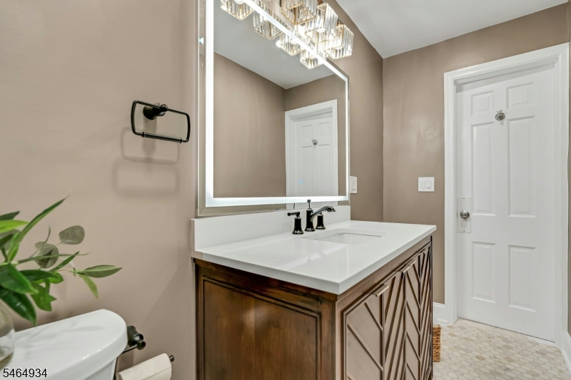 3 Turtle Road Morris NJ 07960