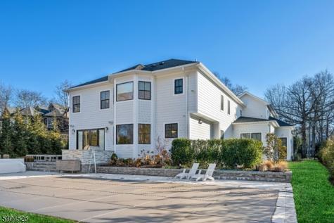 21 Harvey Drive Millburn NJ 07078