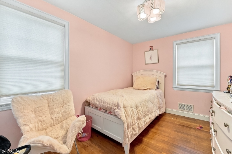 818 Ridge Road Cedar Grove NJ 07009