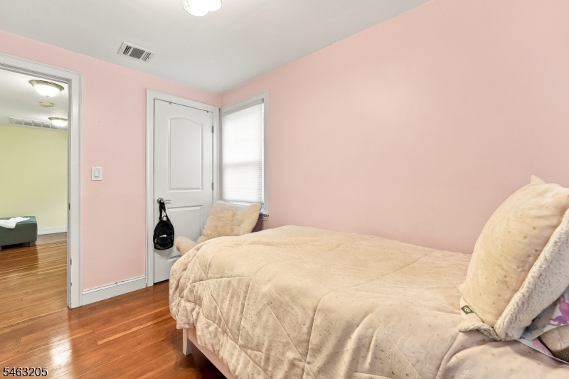 818 Ridge Road Cedar Grove NJ 07009