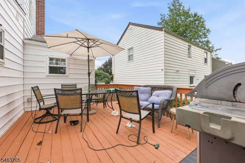 818 Ridge Road Cedar Grove NJ 07009