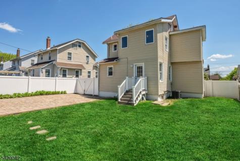 1154 Stasia Street Teaneck NJ 07666