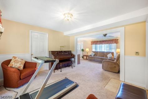 23 Slingerland Avenue Pequannock NJ 07440