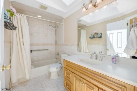 23 Slingerland Avenue Pequannock NJ 07440