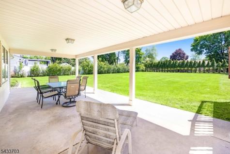 23 Slingerland Avenue Pequannock NJ 07440