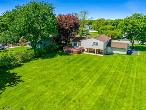 23 Slingerland Avenue Pequannock NJ 07440