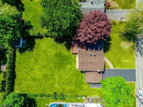 23 Slingerland Avenue Pequannock NJ 07440