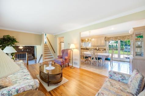 23 Slingerland Avenue Pequannock NJ 07440