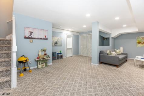 55 Highwood Road West Orange NJ 07052