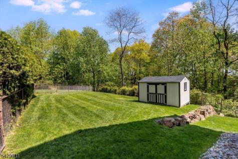 55 Highwood Road West Orange NJ 07052