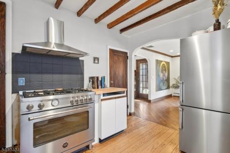 9 Dogwood Road West Orange NJ 07052