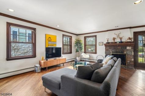 9 Dogwood Road West Orange NJ 07052