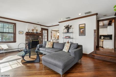 9 Dogwood Road West Orange NJ 07052