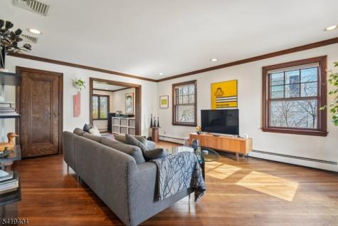 9 Dogwood Road West Orange NJ 07052