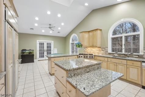 9 Nuthatch Court Allamuchy NJ 07840
