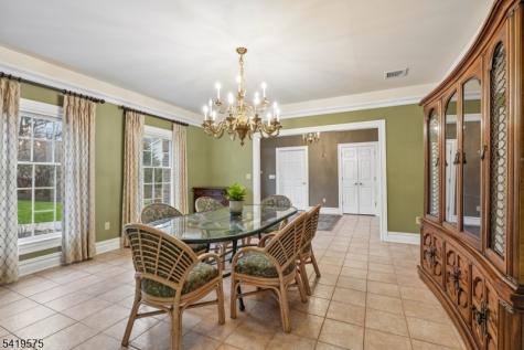 9 Nuthatch Court Allamuchy NJ 07840