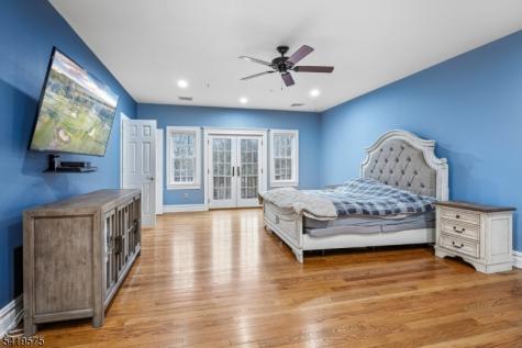 9 Nuthatch Court Allamuchy NJ 07840