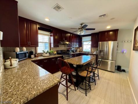 195 Maple Street Kearny NJ 07032