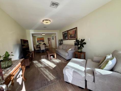 195 Maple Street Kearny NJ 07032