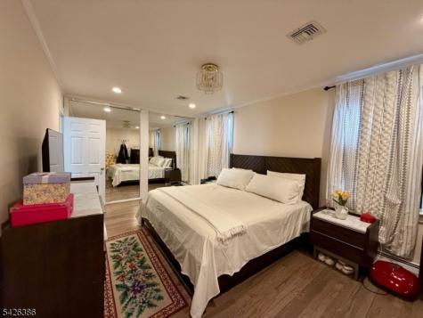 195 Maple Street Kearny NJ 07032