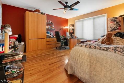 25 Cherokee Road East Brunswick NJ 08816
