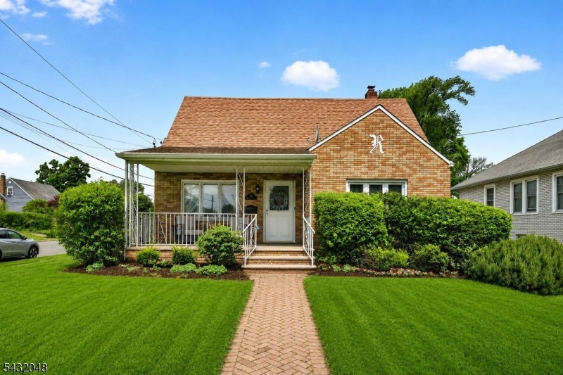 21 5TH Avenue Linden NJ 07036