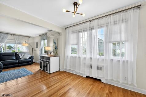 21 5TH Avenue Linden NJ 07036