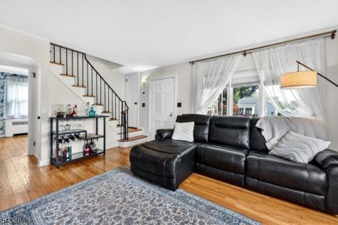 21 5TH Avenue Linden NJ 07036
