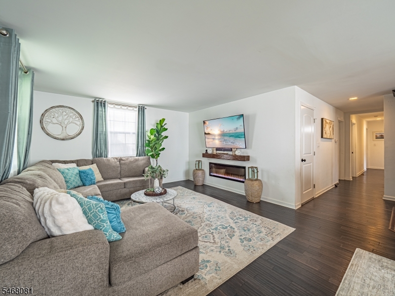 45 Betts Avenue Lawrence NJ 08648