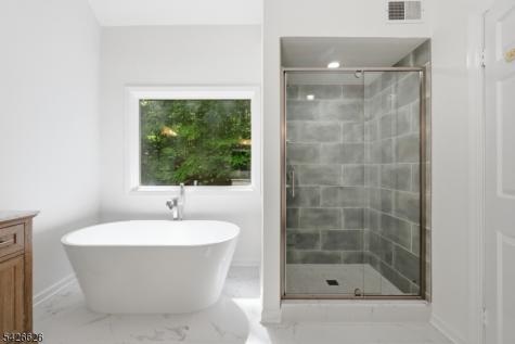 20 Indian Run Road Washington NJ 07853