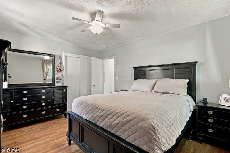 57 Lakeview Avenue Clinton NJ 08809