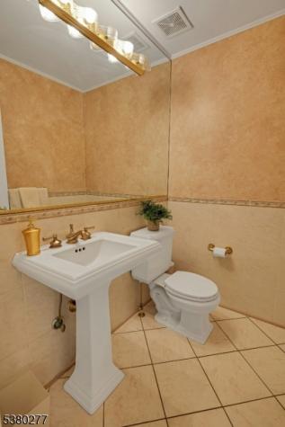 30 Hidden Glen Drive Sparta NJ 07871