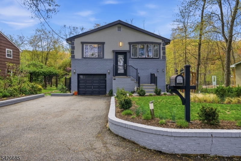 6 Whitten Place Denville NJ 07834