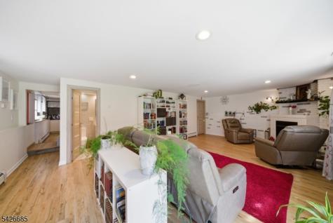 6 Whitten Place Denville NJ 07834