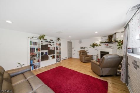 6 Whitten Place Denville NJ 07834