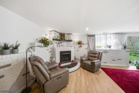 6 Whitten Place Denville NJ 07834
