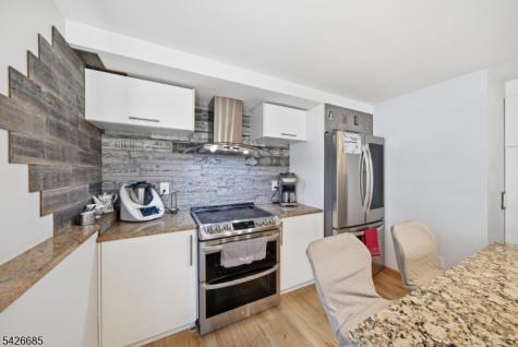 6 Whitten Place Denville NJ 07834