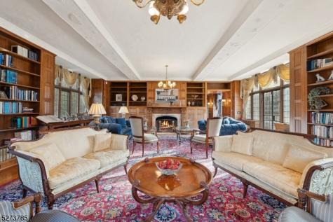 131 Rensselaer Road Essex Fells NJ 07021