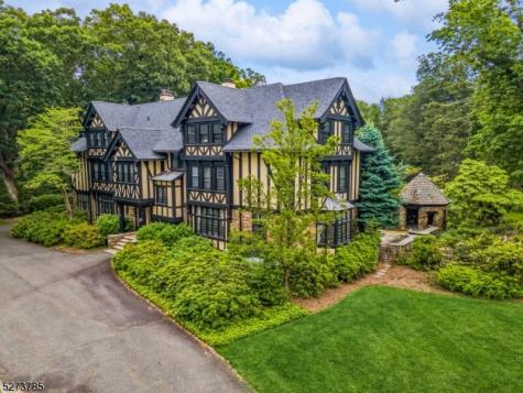 131 Rensselaer Road Essex Fells NJ 07021