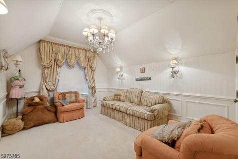 131 Rensselaer Road Essex Fells NJ 07021