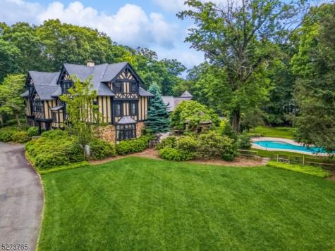 131 Rensselaer Road Essex Fells NJ 07021