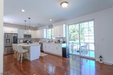 25 Ferromonte Avenue Roxbury NJ 07847